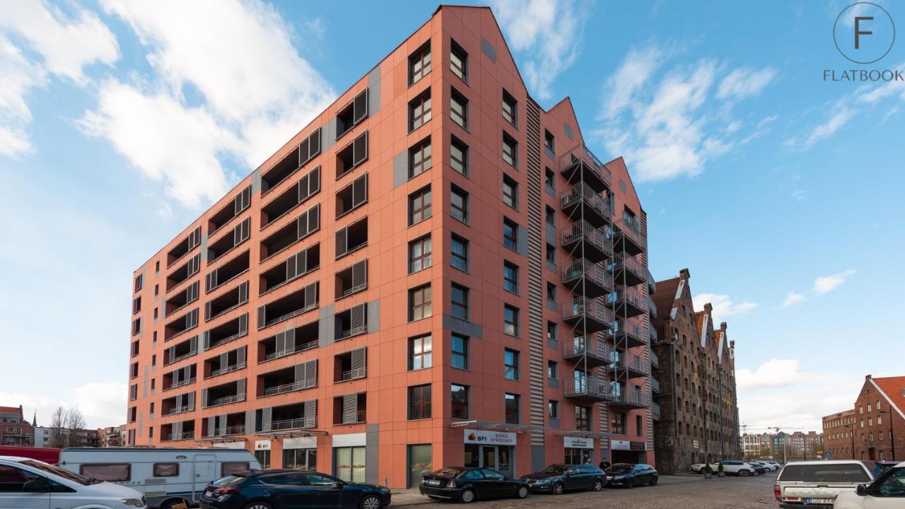 Flatbook Apartments Waterlane Island Spa With Riverview 그단스크 외부 사진